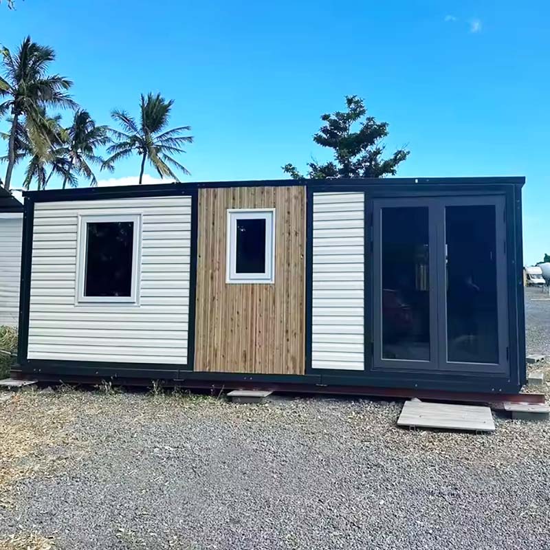 Maison de conteneur extensible à toit plat de 20 pieds