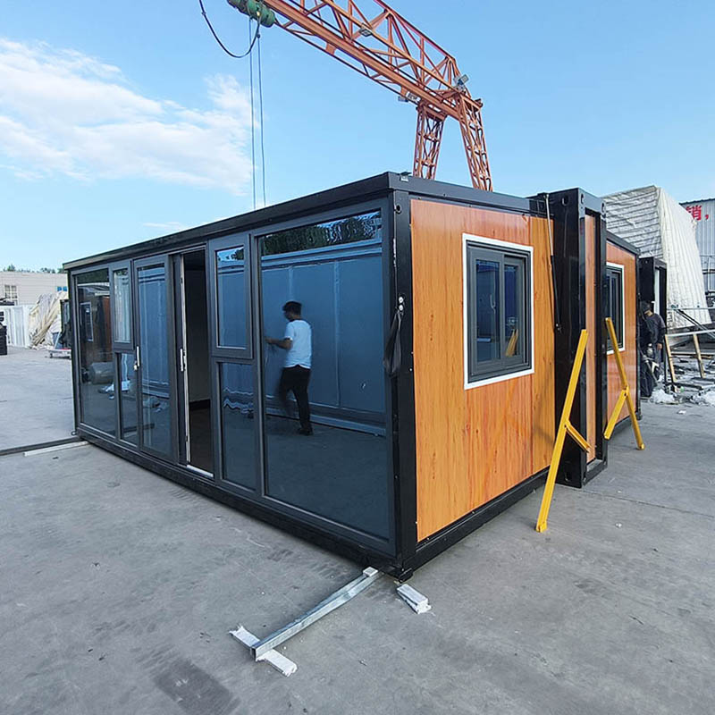 Quels sont les avantages de Yilong Integrated Housing Technology Co., Ltd. en tant que fabricant de conteneurs?